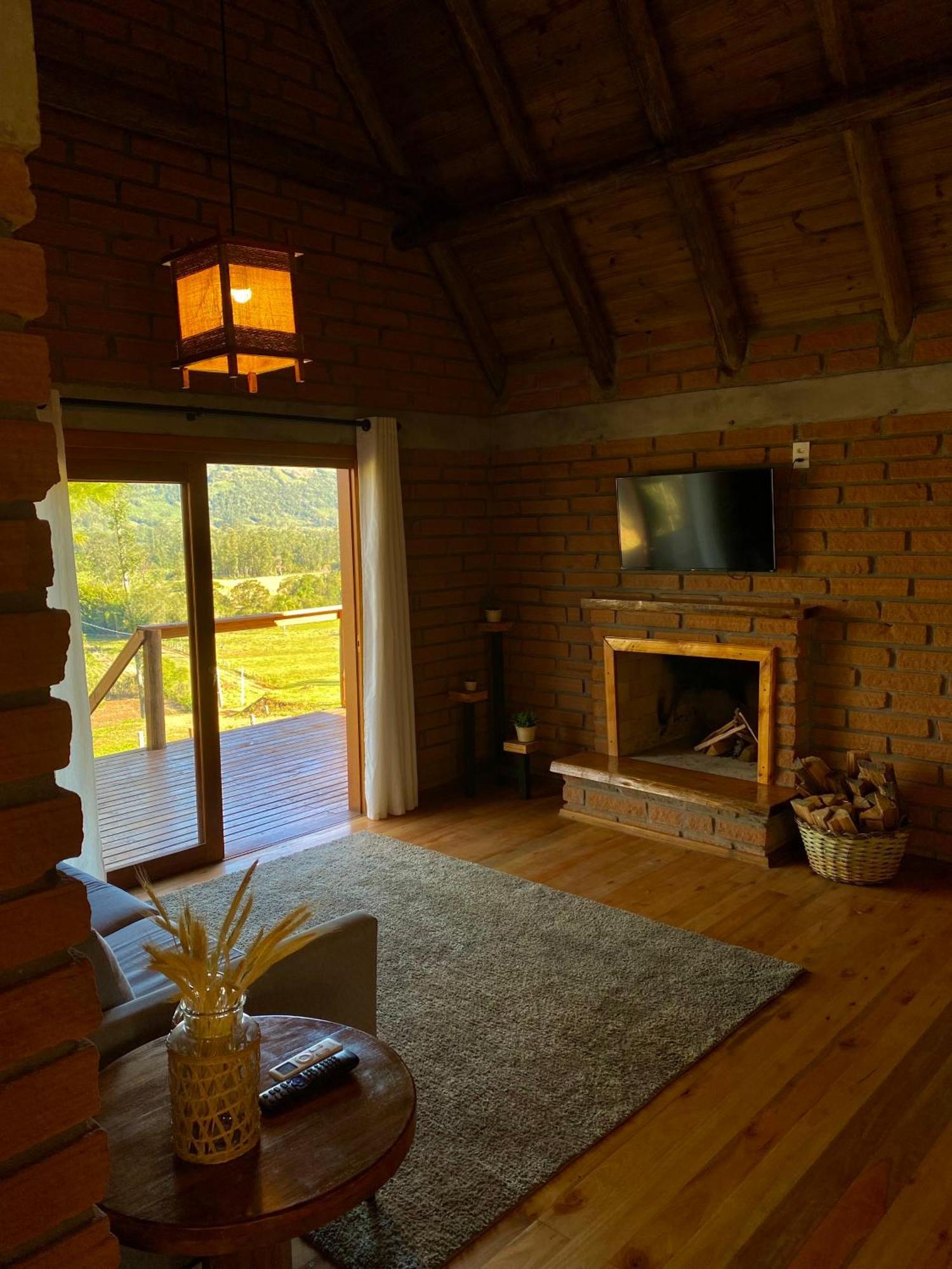 Maria Rita Dos Canyons Lodge
